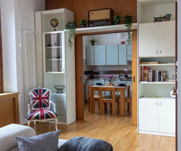 Apartment Number 3 Charming Old Town *