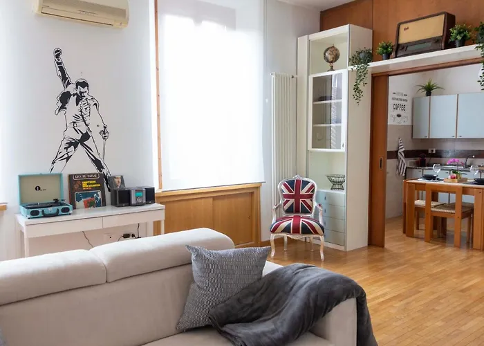 Apartment Number 3 Charming Old Town *