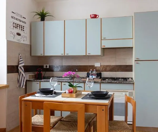 Number 3 Charming Old Town *